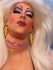 Slender t-girl babes take off sexy bra