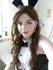 Oriental  shemale strumpets enjoy oral sex