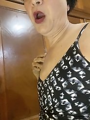 Emma Nataly: a stunning and beautiful Mexican transsexual.