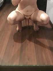 Flexible tgirl tarts are revealing their jugs