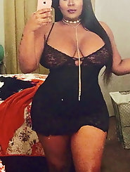 Blondie tranny chick is touching herself