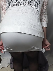 Gorgeous t-girl hooker loves the taste of sperm